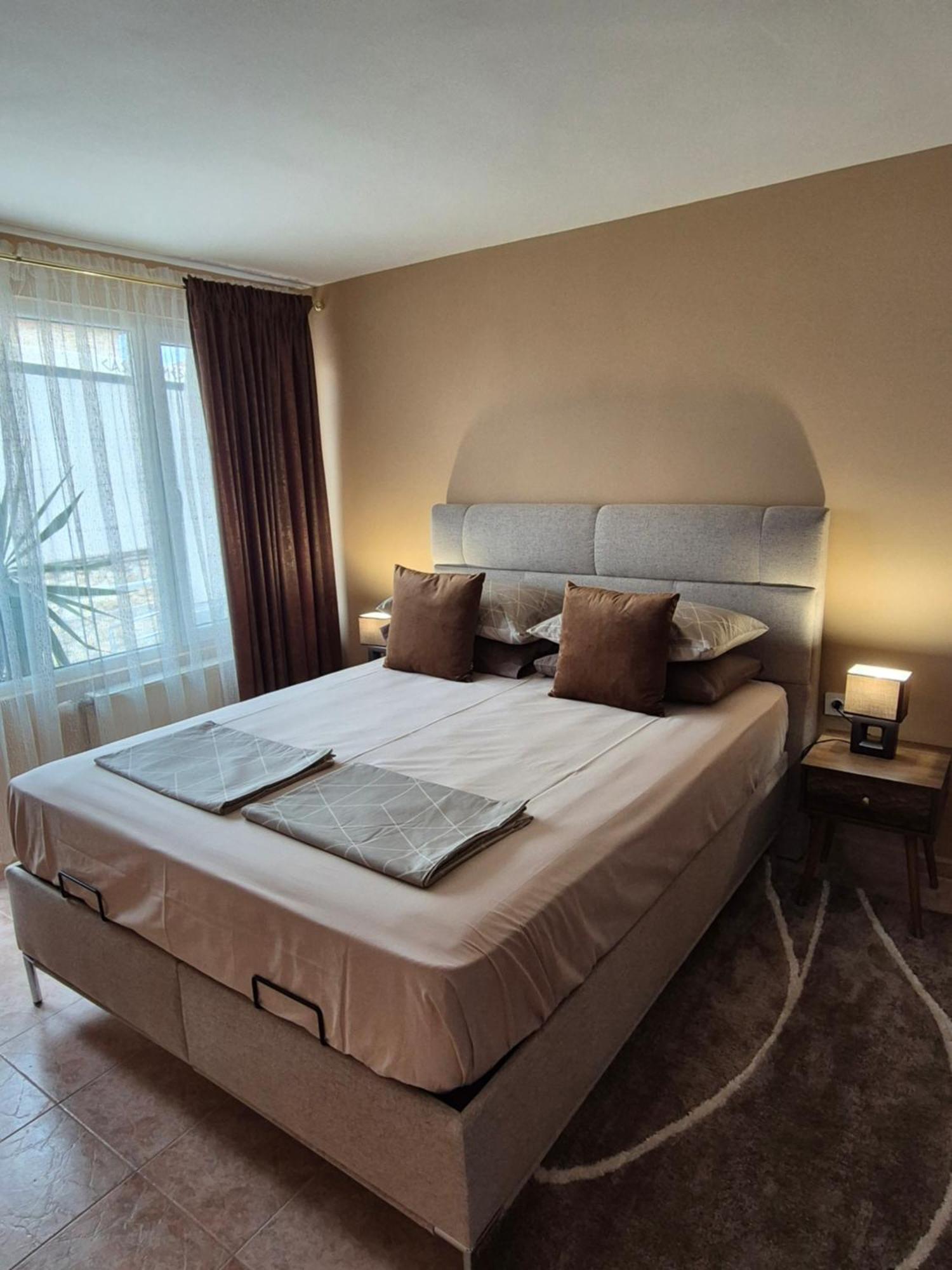 The White House Otel Misivri Dış mekan fotoğraf